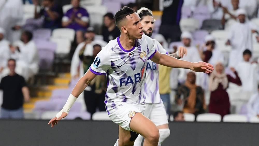 "صوفا سكور" تمنح رحيمي العلامة الكاملة وتختاره ضمن التشكيلة المثالية لذهاب نصف نهائي كأس المحترفين الإماراتي