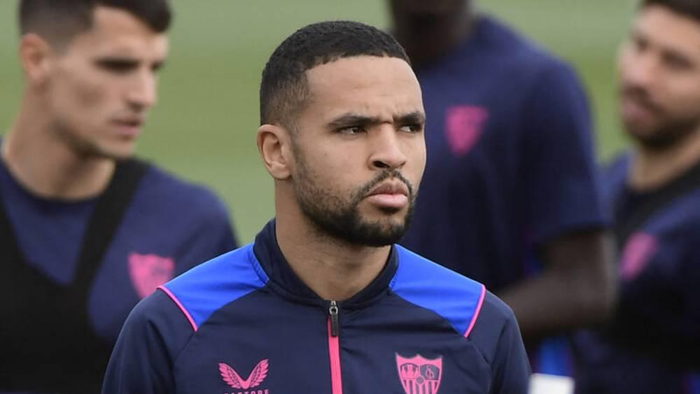 بعد عودته للفريق بوزن أقل ممّا كان عليه.. النصيري يتّبع برنامجًا خاصًا في إشبيلية لاستعادة لياقته البدنية