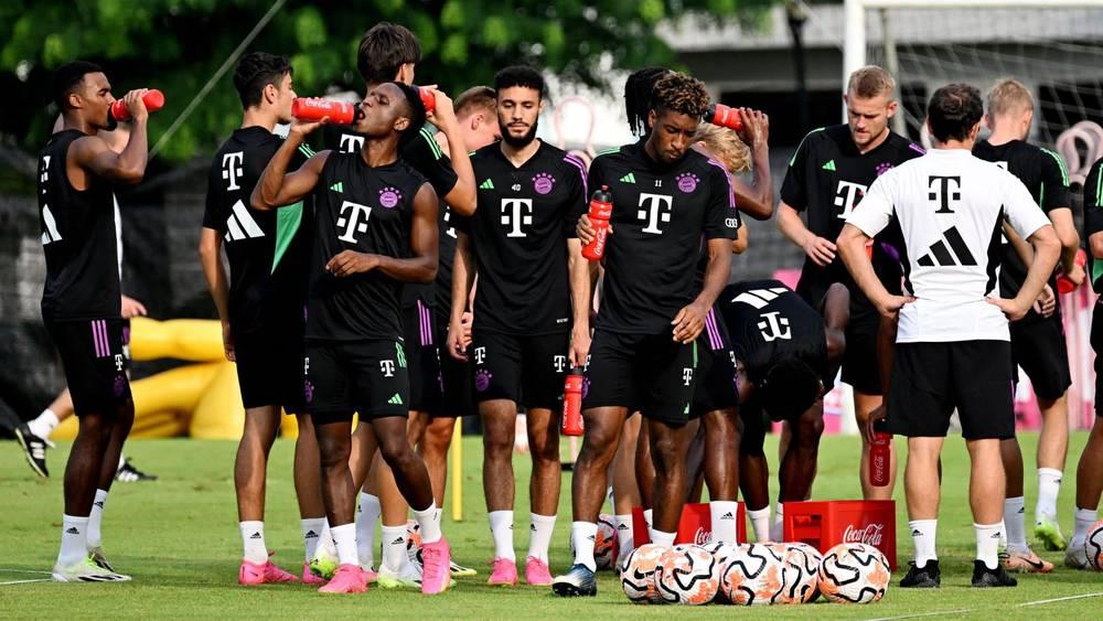 بايرن ميونخ يضيف "لغة الإشارة" في الإعلان عن تشكيلته في المباريات