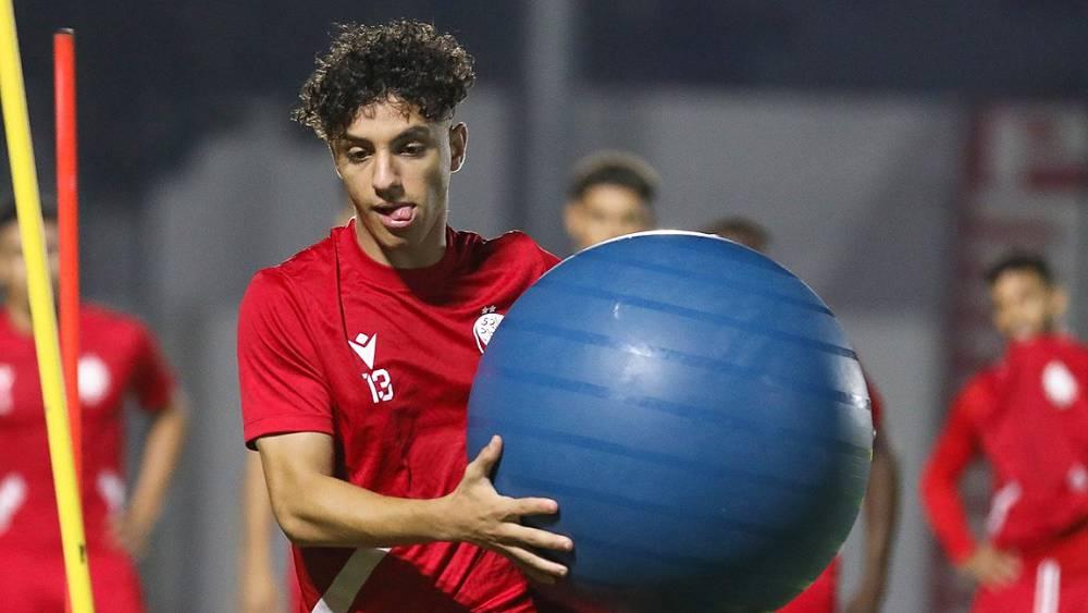 الوداد يجري آخر حصصه التدريبية بمركب بنجلون تأهبا لمواجهة ضيفه نهضة الزمامرة غدا الأربعاء