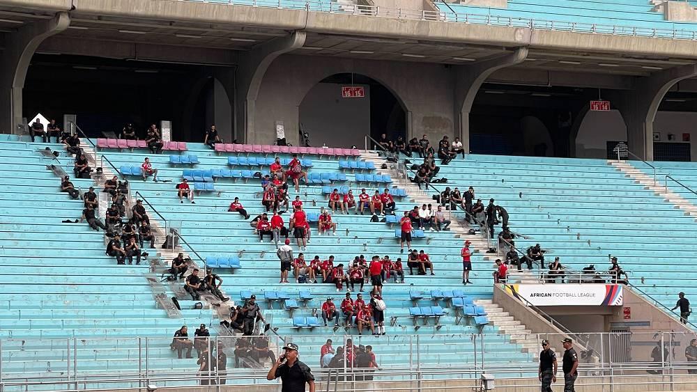 جماهير الوداد تتوافد على ملعب "حمادي العقربي" لمساندة فريقها أمام الترجي التونسي في الدوري الأفريقي