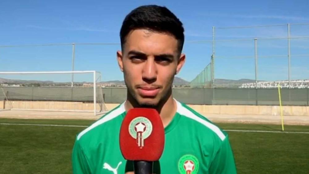 أخوماش: "سعيد جدا بتواجدي مع المنتخب الذي لطالما تمنيت أن أكون في صفوفه"