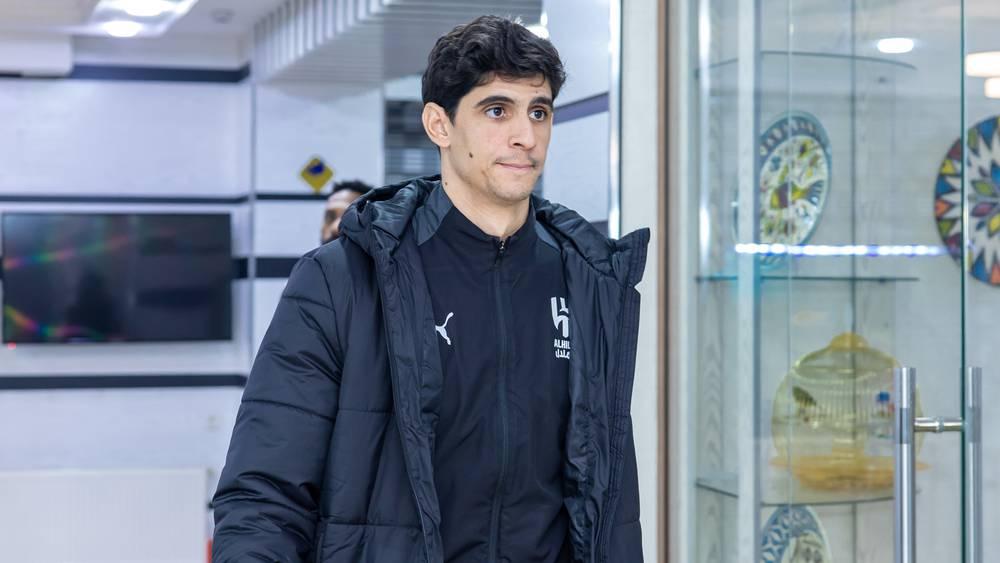 ياسين بونو مرشح ضمن القائمة النهائية المنافسة على جائزة "غلوب سوكر" لأفضل حارس في العالم