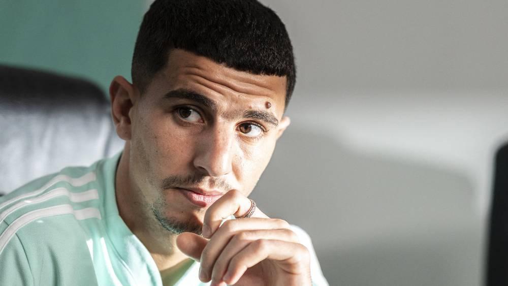 النيابة العامة تطالب بسجن عطال لـ10 أشهر موقوفة التنفيذ وتغريمه مبلغ 45 ألف يورو بسبب دعمه لفلسطين