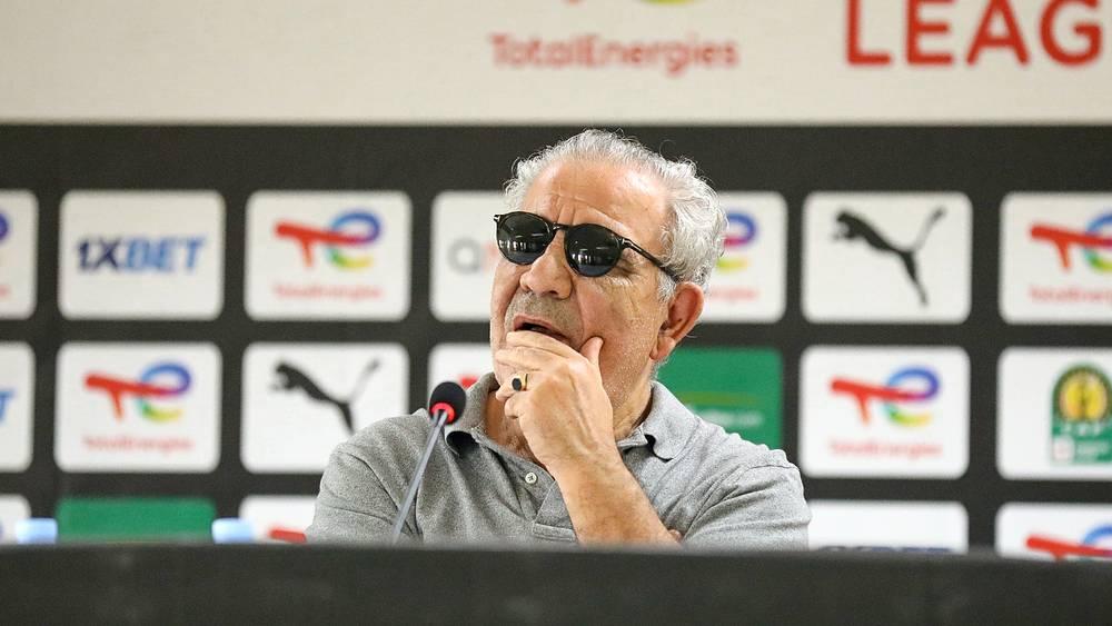 العصبة الاحترافية لازالت لم ترخص للبنزرتي بالجلوس في دكة احتياط الوداد