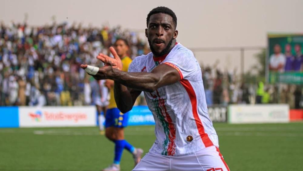 كامارا (لاعب منتخب موريتانيا): "أركّز على فريقي وليس على الجزائر ونحن ذاهبون إلى الحرب"