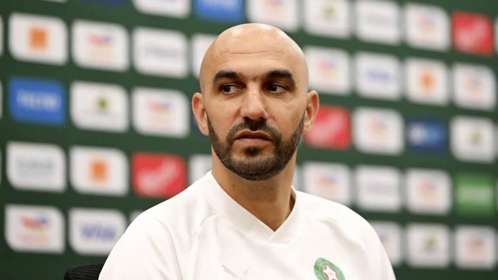 الركراكي: "إقصاء مصر؟ صحيح أننا نشعر بالحزن لأنهم إخوتنا ولكن ما يهمني هو المغرب"