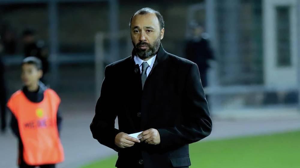 السكتيوي عن اشتباكه مع زينباور: "حْنَا المدربين خَاصنَا نْعرفُو شنُو كَانخرجُو من فمنا واخَّا كَانهْضرُو بلغة أخرى"