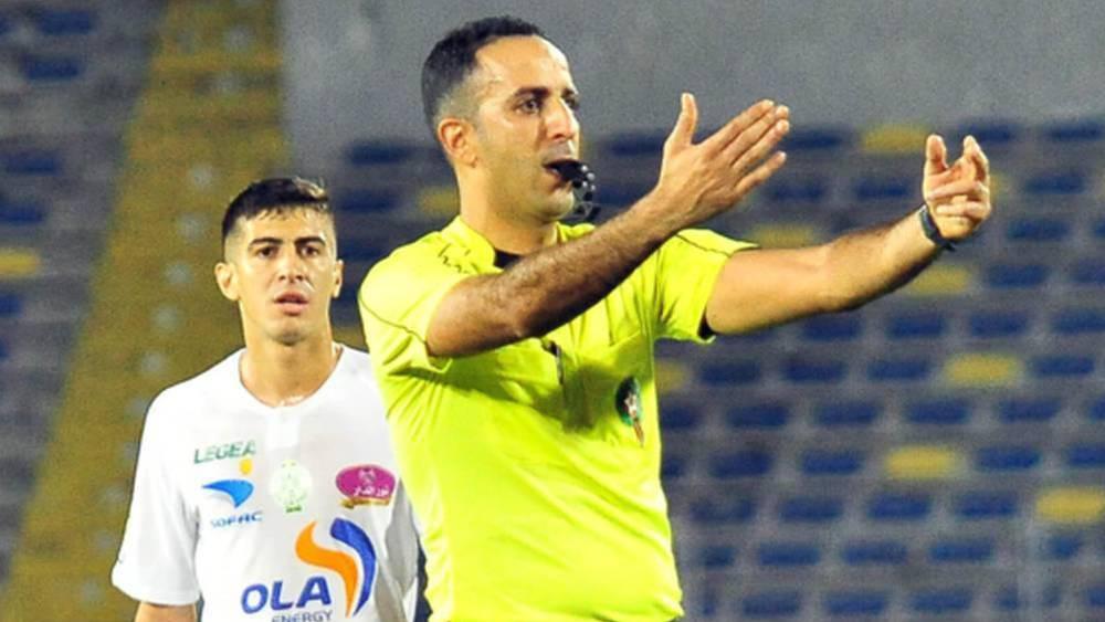 نبيل بنرقية حكما لمباراة الرجاء أمام حسنية أكادير والداكي الرداد يقود غرفة "الفار"