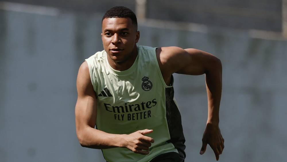 مبابي: العين على سالزبورغ بعد تعافٍ تدريجي